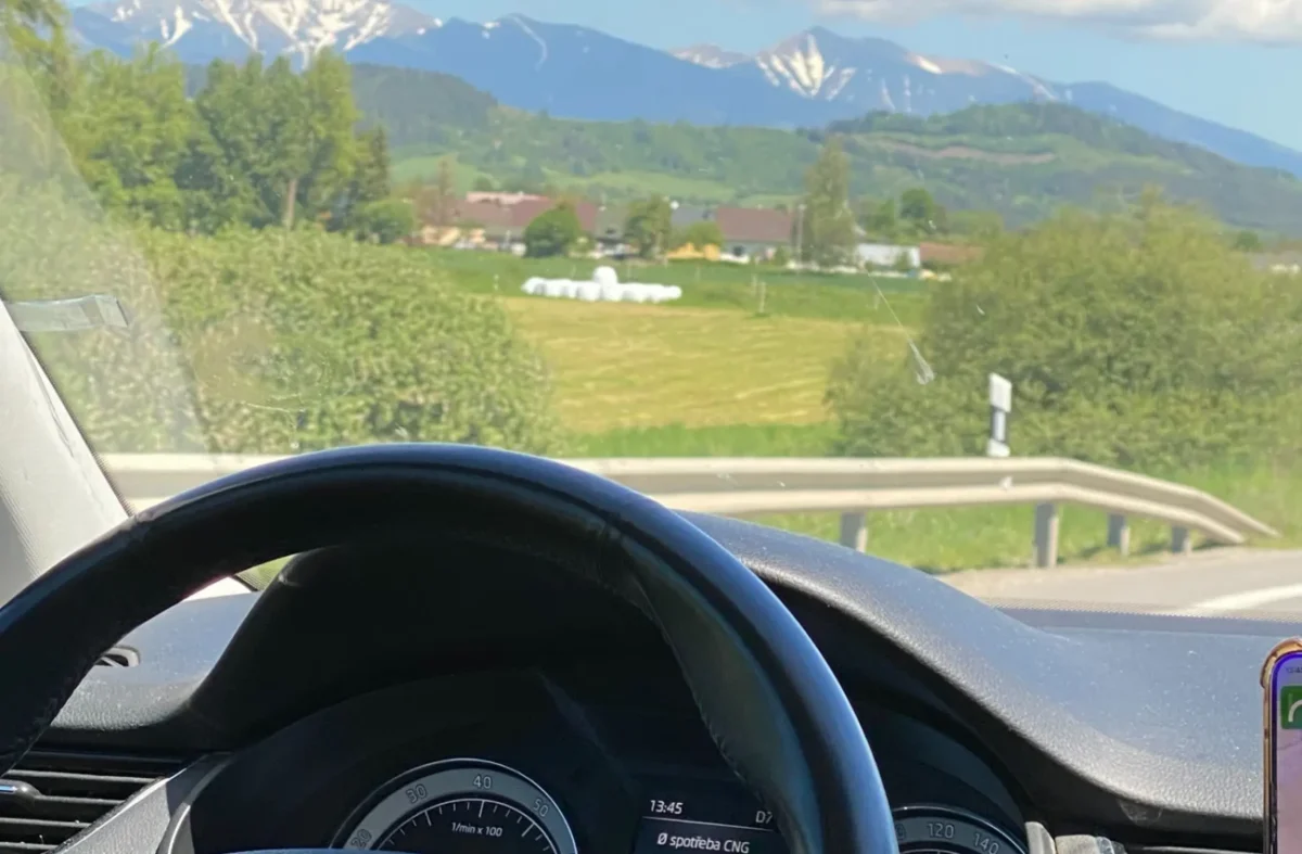 cesta autem volant a příroda