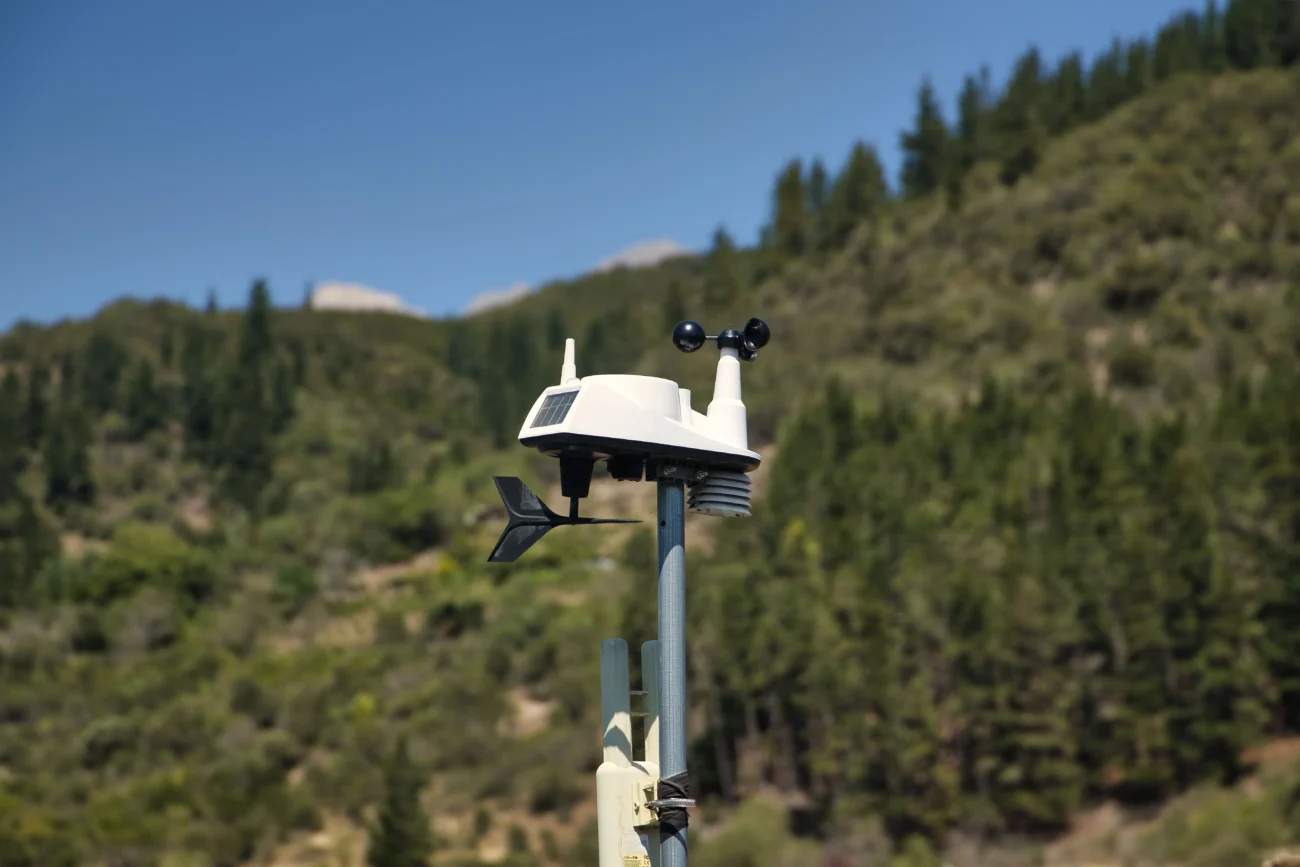 shutterstock_2590324237-min | TVGURU.cz meteorologický radar