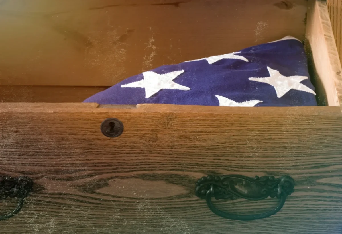 starý šuplík otevřený