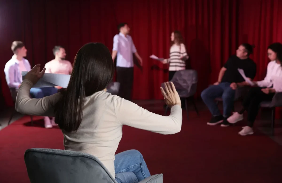 Čtená zkouška pod dohledem režisérky