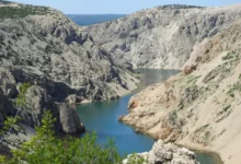 Kaňon a řeka Zrmanja v Chorvatsku