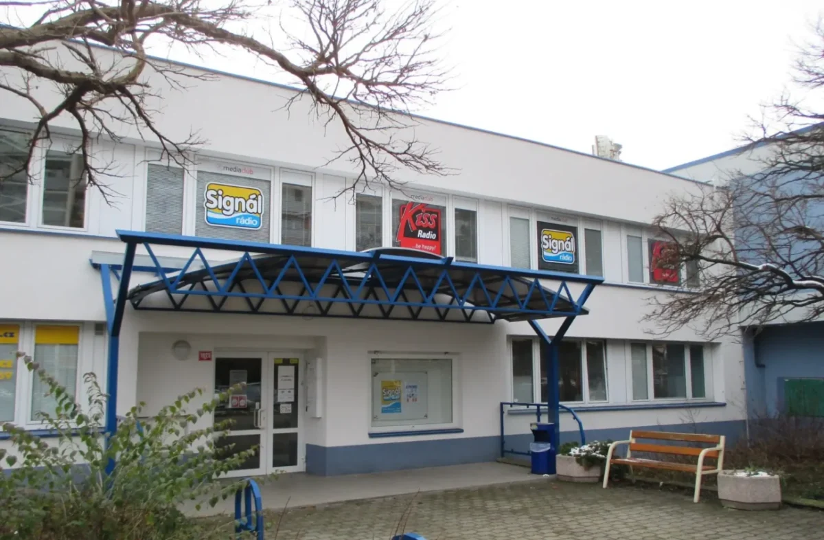 budova kde vysílá rádio v Česku