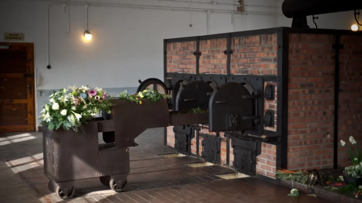 Krematorium s květinami.
