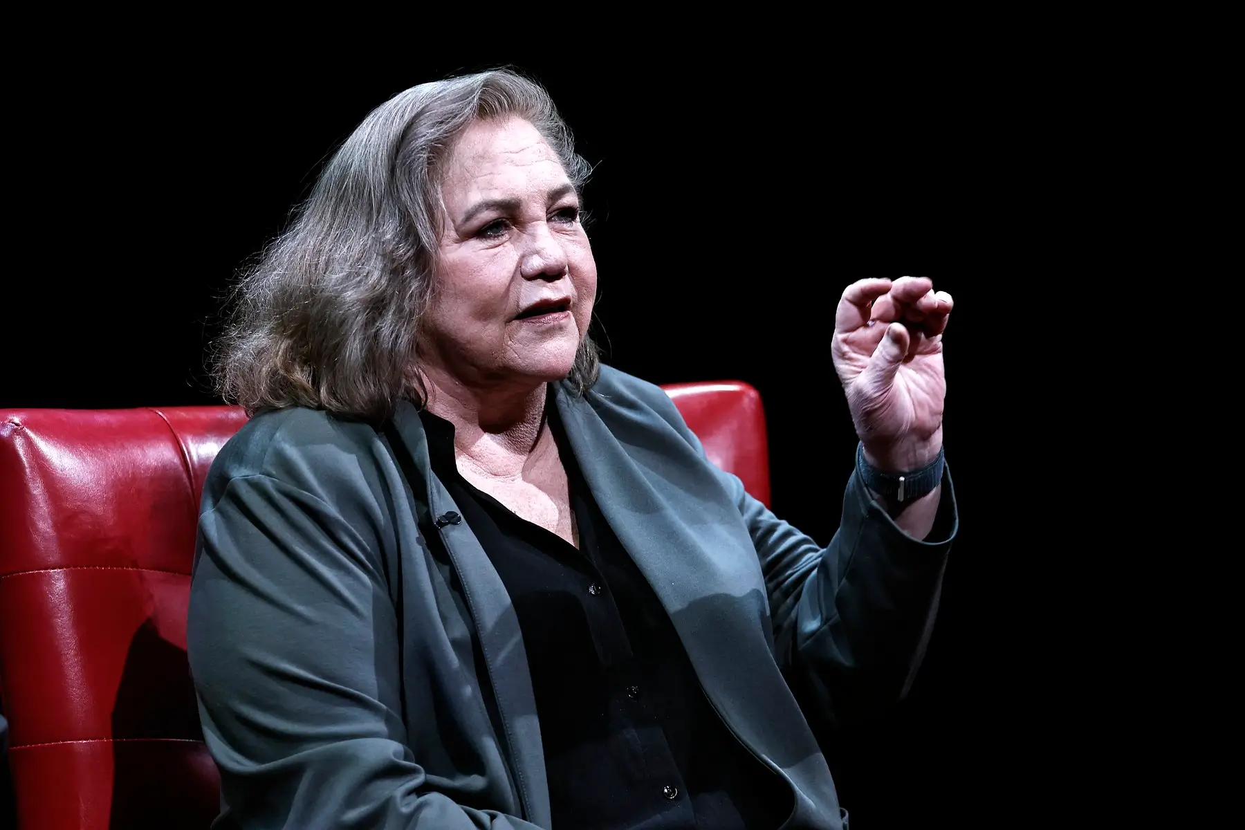 profimedia-0946450172 | TVGURU.cz americká herečka Kathleen Turner v listopadu roku 2024