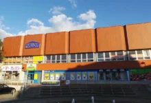 obchodní dům Prior pohled z venku