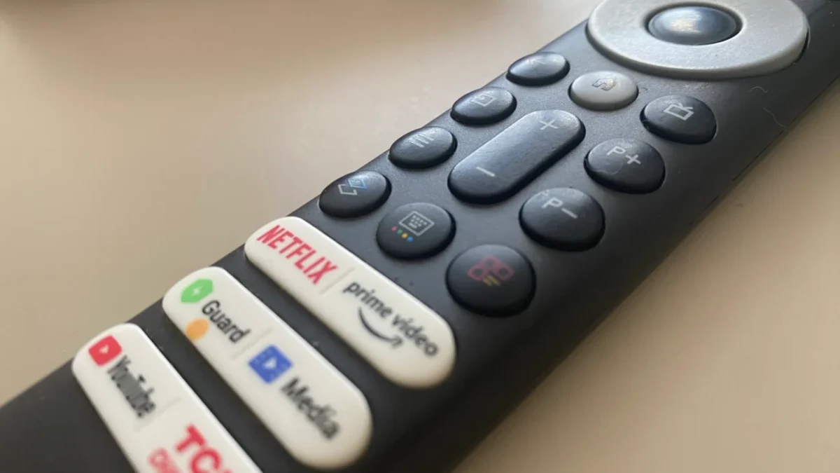 ovladač na sledování televize