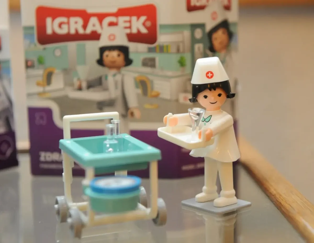 Igráček - zdravotní sestra