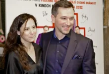 Ondřej Sokol a partnerka.