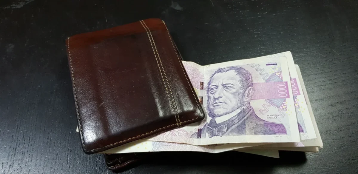Peníze.