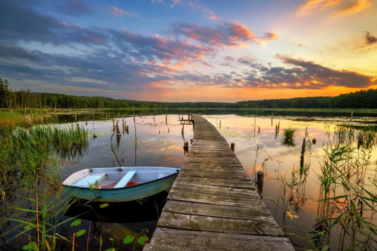 Vítr rozfoukal mraky a my si snad dopřejeme jeden den stabilního počasí