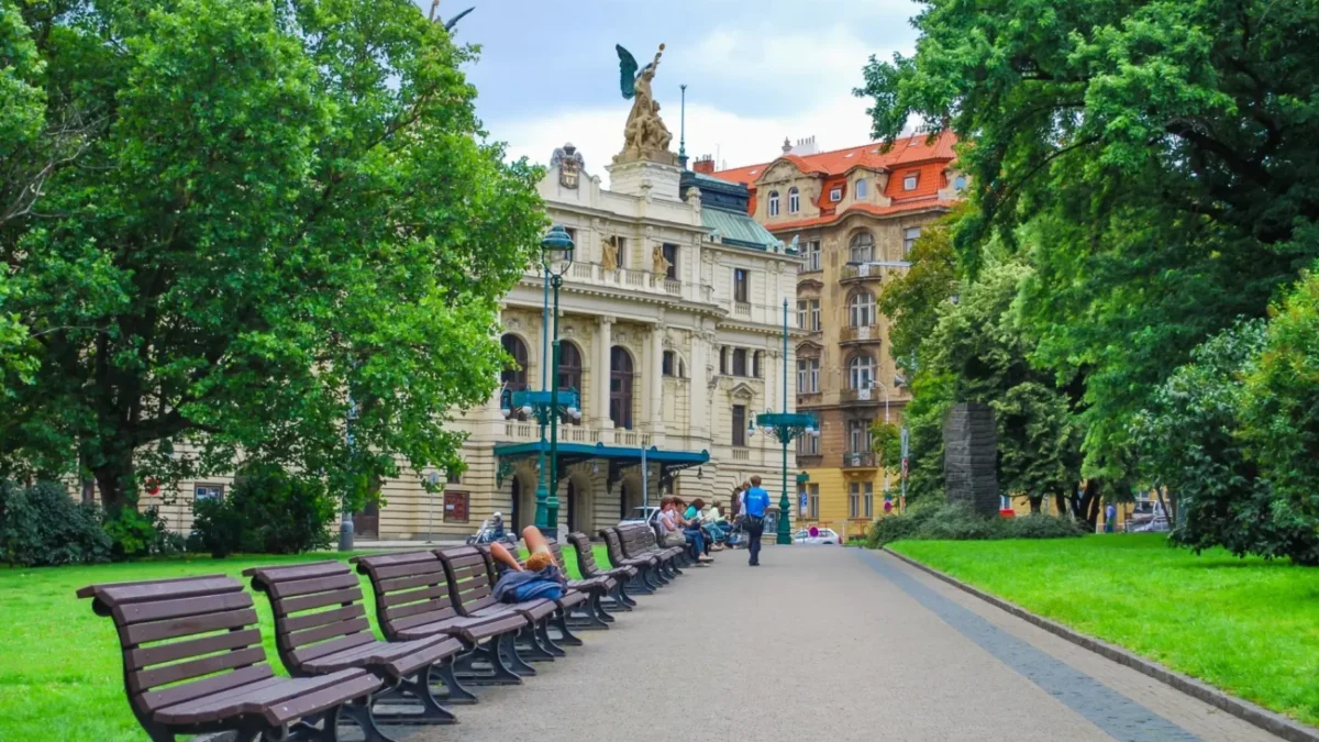 Vinohradské divadlo
