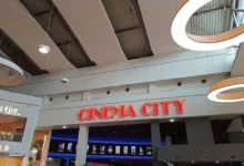 kino vchod do kina