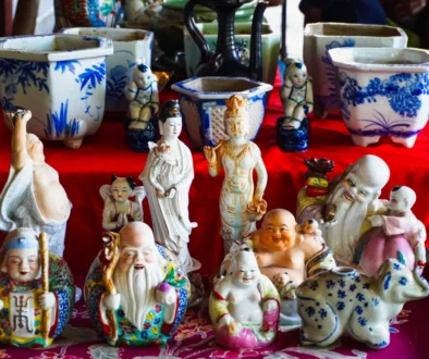 Vystavený čínský porcelán.