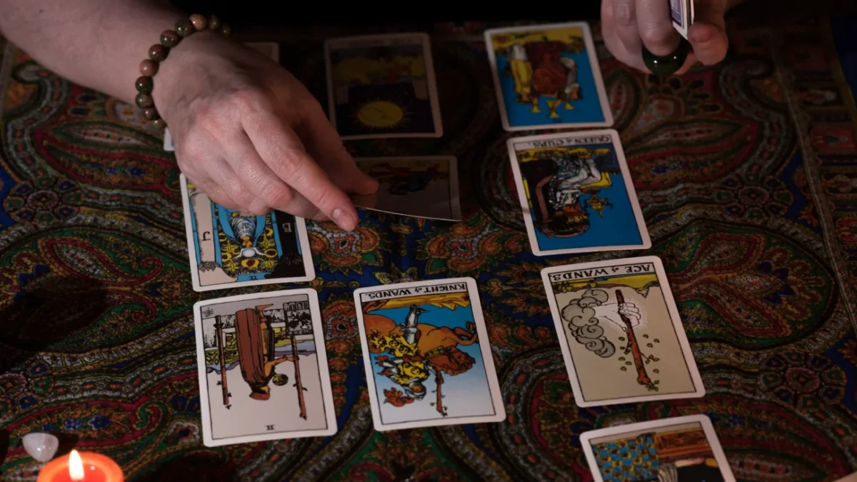 Tarot.