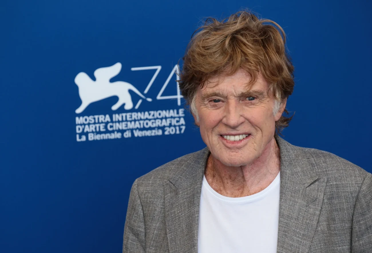 shutterstock_1102037828-2 | TVGURU.cz Usmívající se Robert Redford.