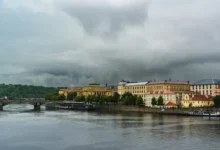 oblačná Praha