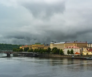 oblačná Praha