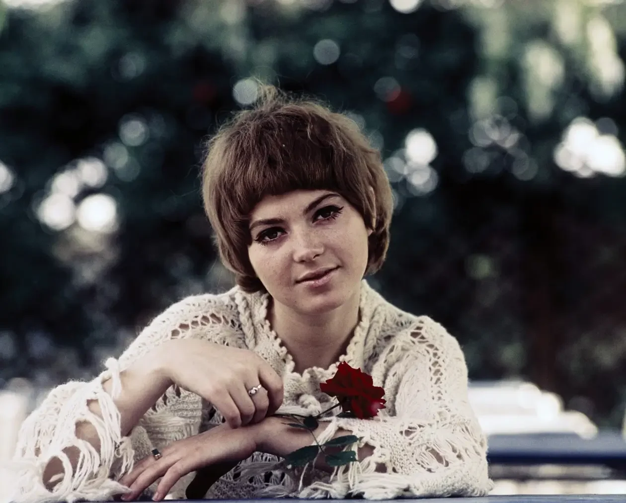 Slavná zpěvačka svou kariéru začala ve velmi mladém věku. Zdroj: Profimedia | TVGURU.cz Zpěvačka Věra Špinarová.