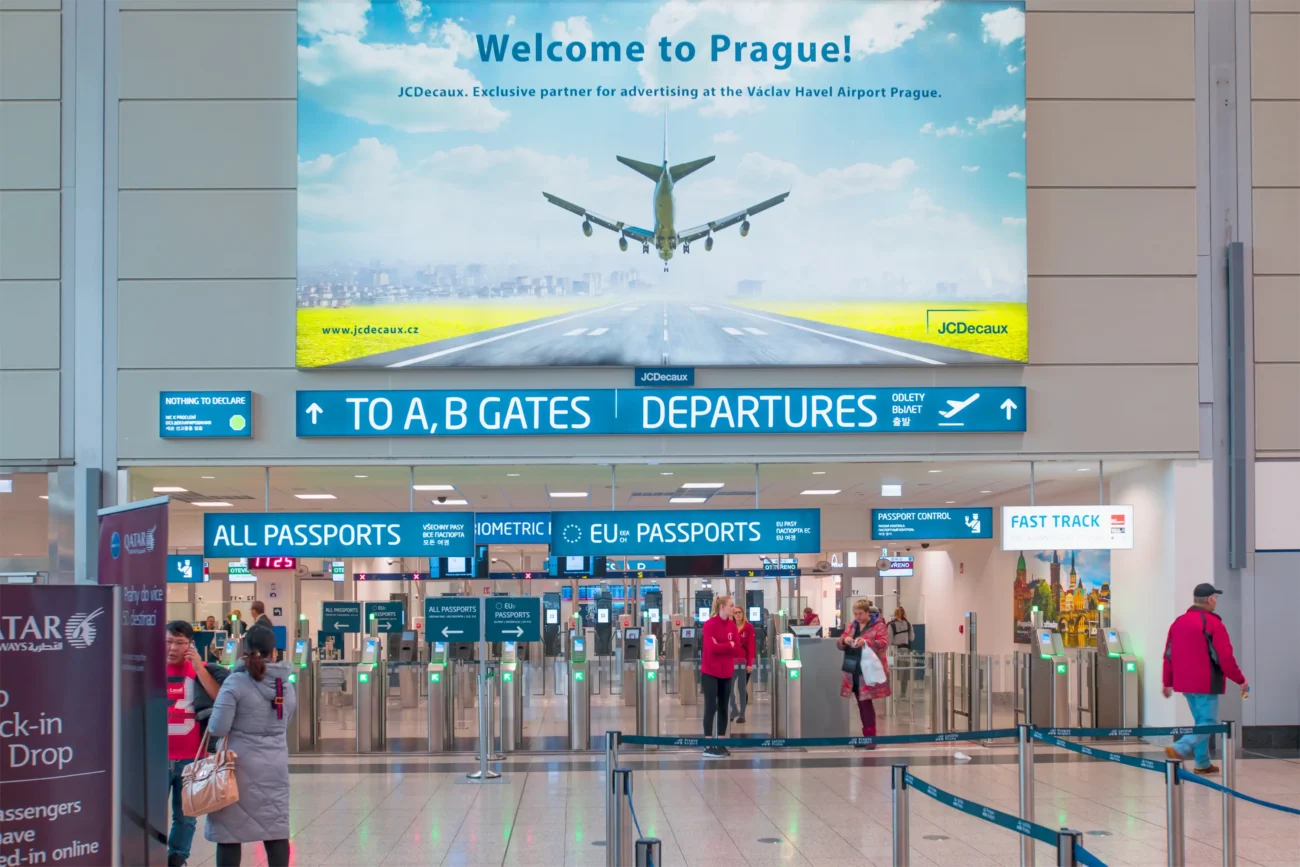 shutterstock_789132844-2 | TVGURU.cz Pražské letiště