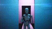 Chodící robot.