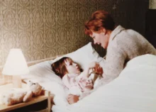 Žaneta Fuchsová v posteli.