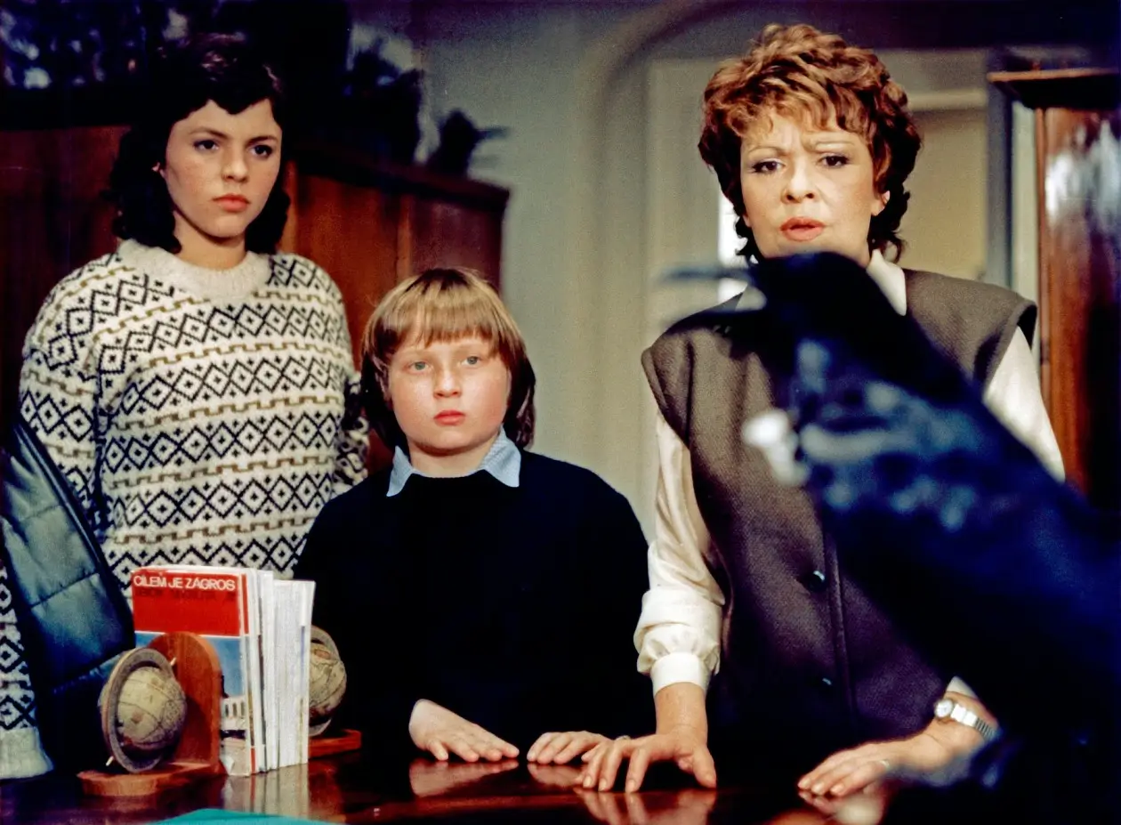 Lukáš Bech a Jiřina Bohdalová hrající ve filmu.