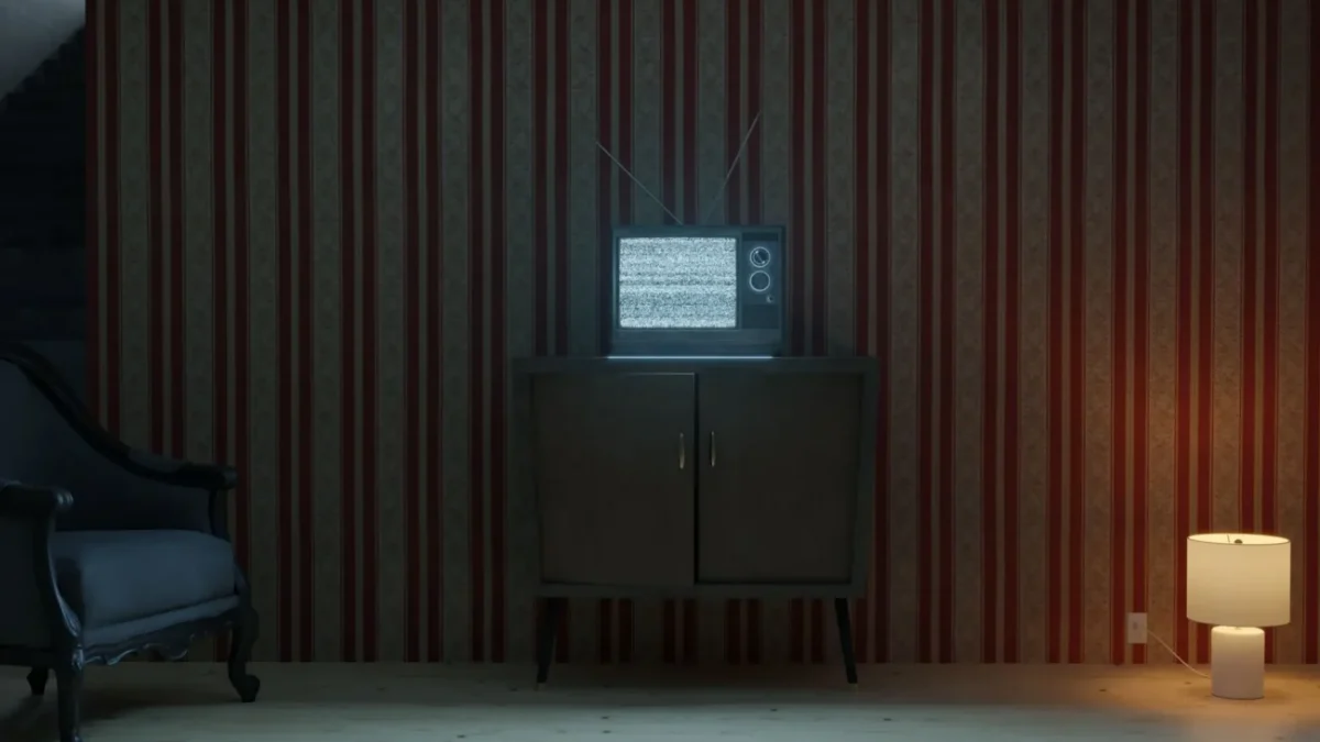 retro televize v děsivém pokoji