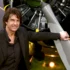 Tom Cruise pózující na fotku.