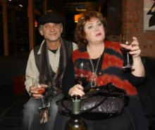 Oldřich Kaiser a Naďa Konvalinková při přátelském posezení