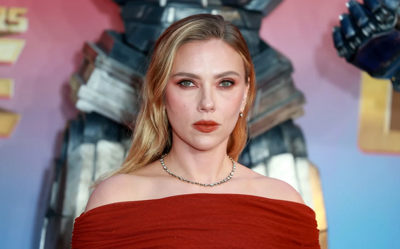 shutterstock_2519379187-2 | TVGURU.cz Scarlett Johansson na premiéře filmu.