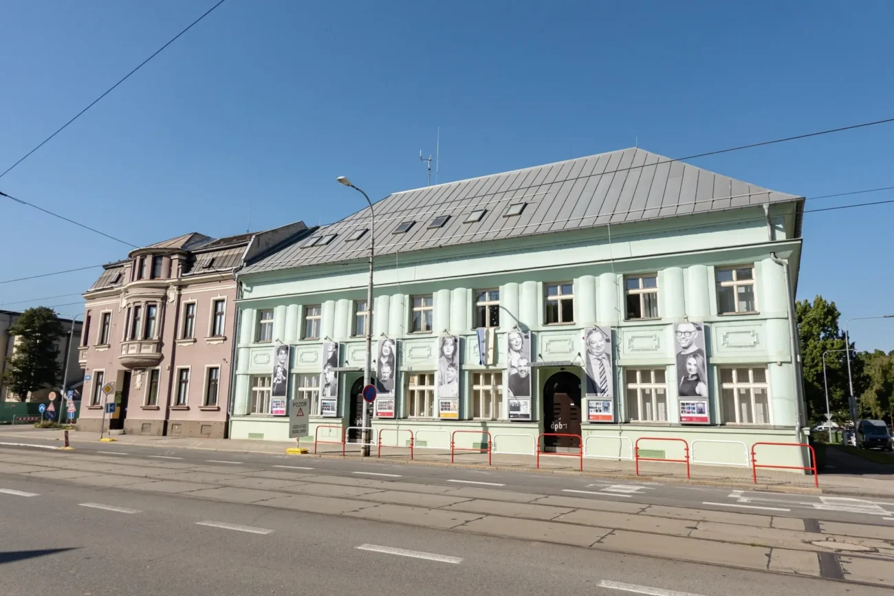Divadlo Petra Bezruče.