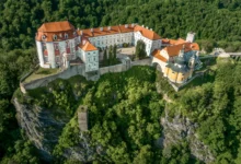 Pohled na zámek Vranov nad Dyjí
