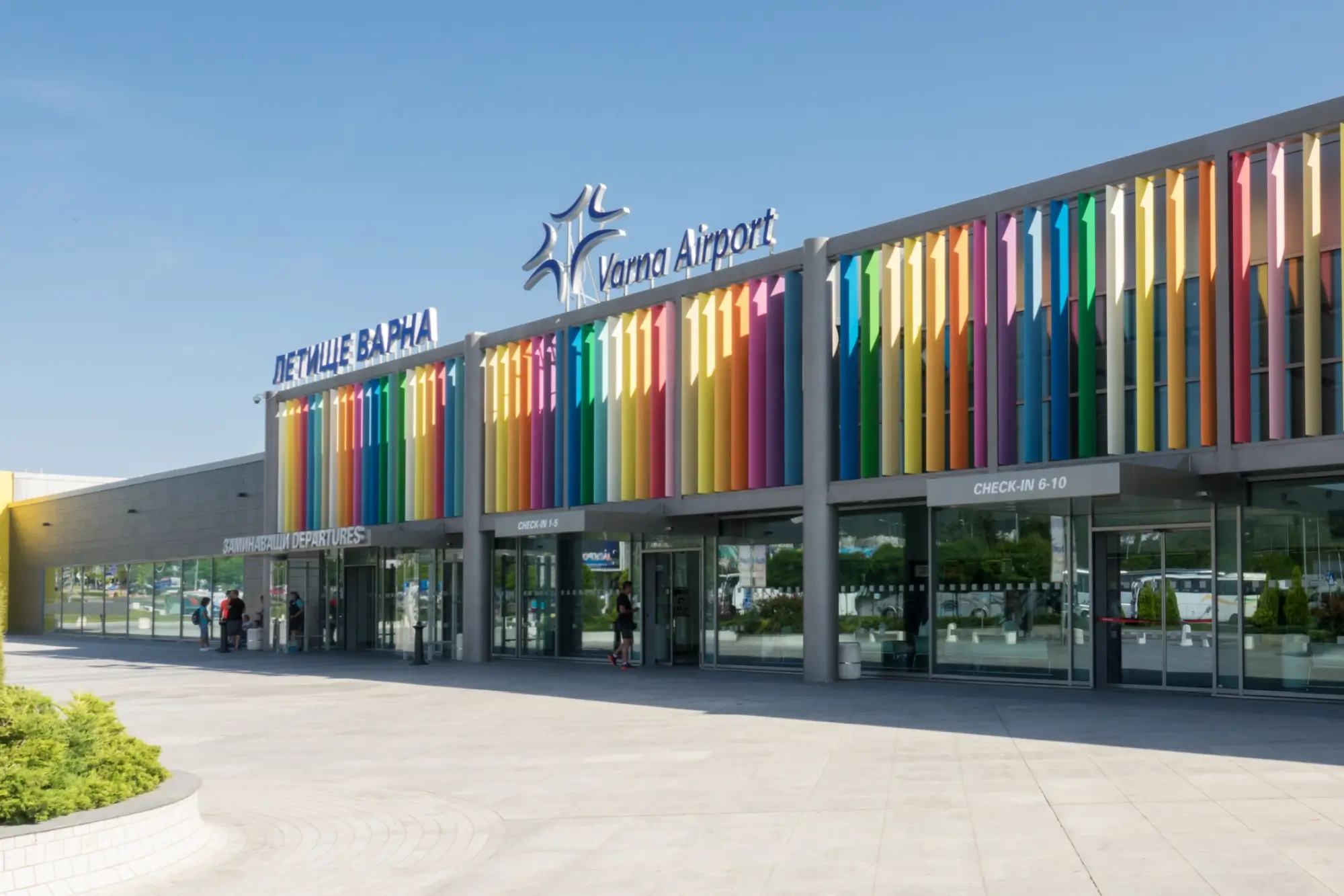 Shutterstock_1183343689 | TVGURU.cz letiště Varna
