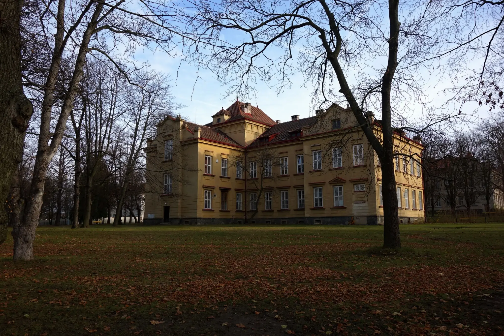 budova psychiatrické léčebny v Bohnicích