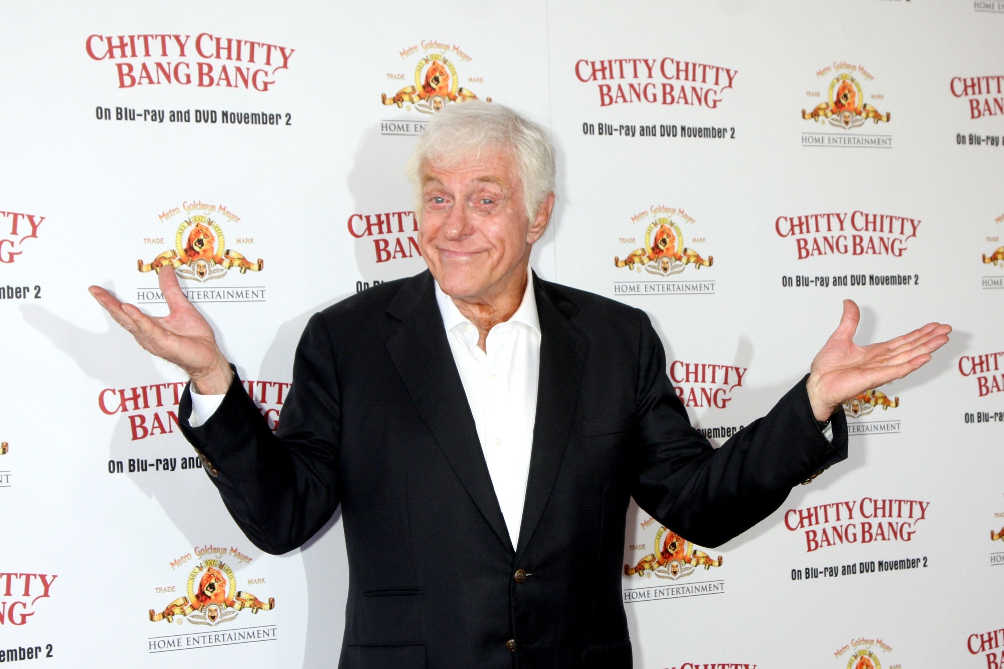 Dick van Dyke-herec, producent, bavič, tanečník | TVGURU.cz Dick van Dyke-herec, producent, bavič, tanečník