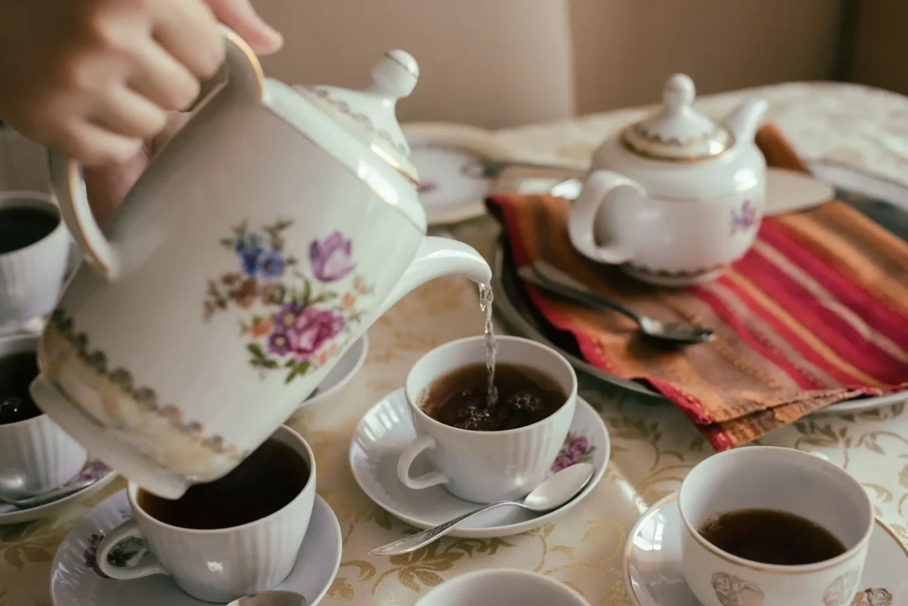 čajová sada porcelánová