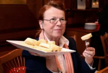 Iva Janžurová se zdá být při chuti