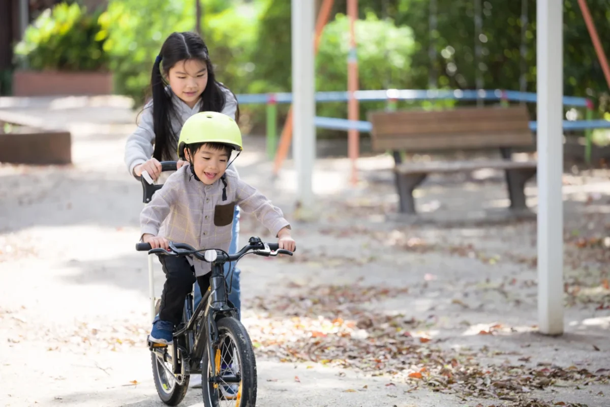 děti na kole