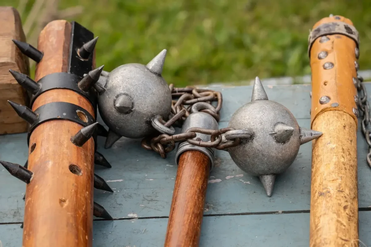 středověké zbraně