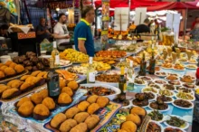 trh s italským jídlem