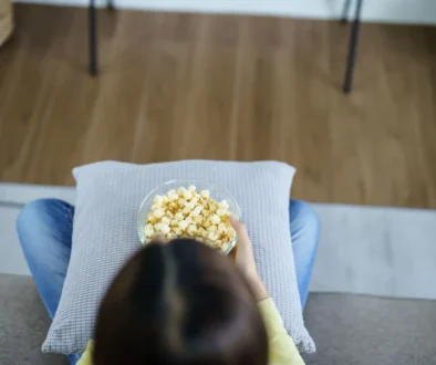 sledování filmu