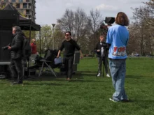 lidé natáčející film