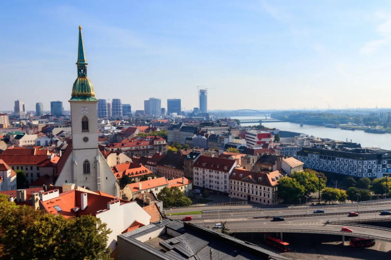 Shutterstock_2679728129 | TVGURU.cz Bratislava