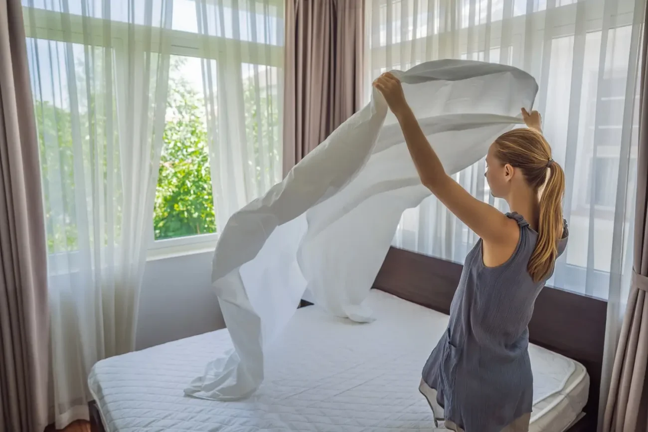 Jedním ze způsobů jak si přijít na dobré peníze je pracovat jako hospodyně u bohatých lidí Shutterstock | TVGURU.cz hospodyně