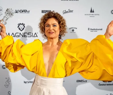 Herečka Zuzana Zlatohlávková.