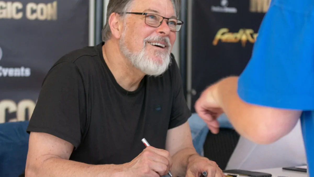Jonathana Frakes.