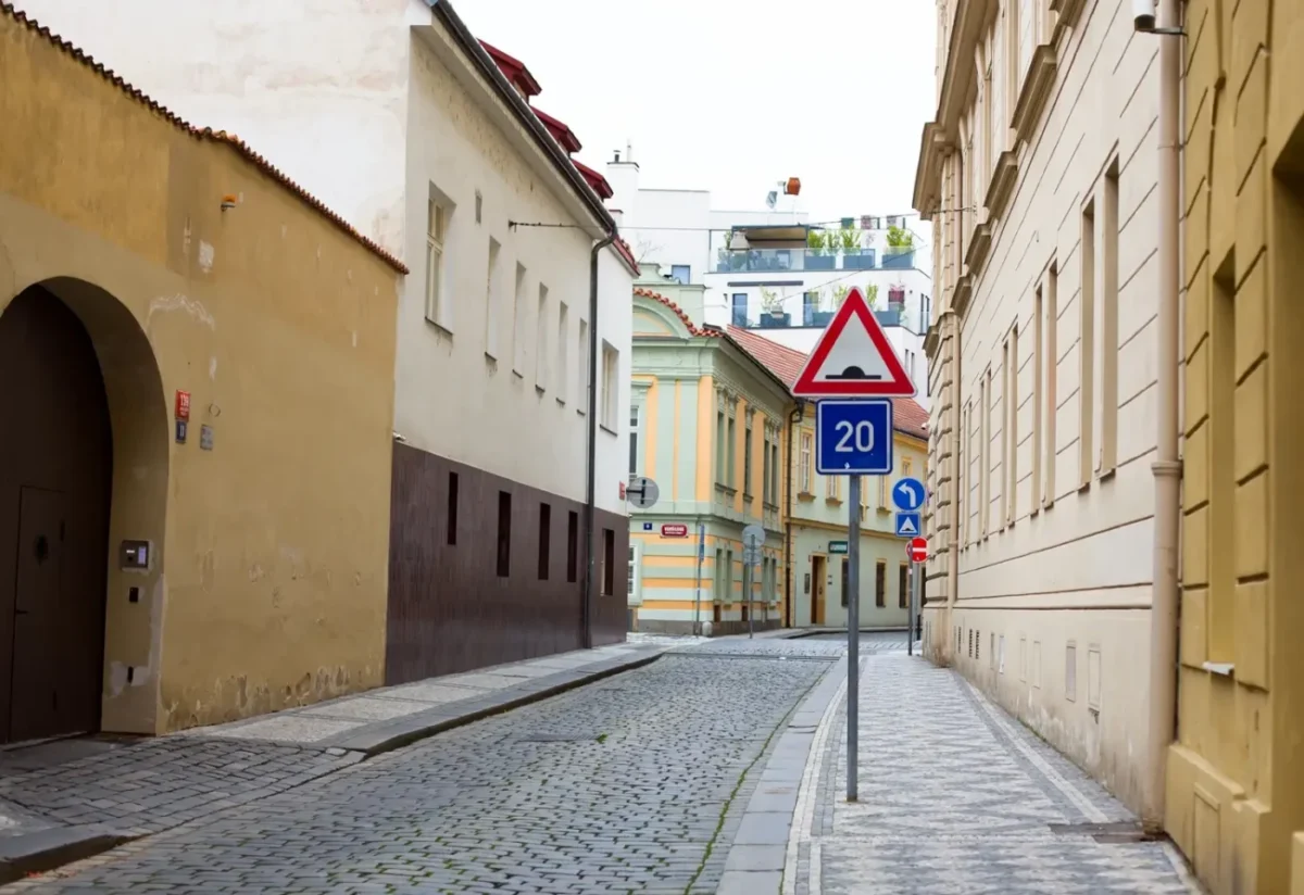 ulička v centu Prahy