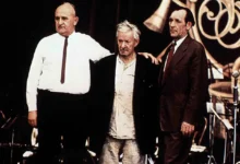 Komedie hoří, má panenko.