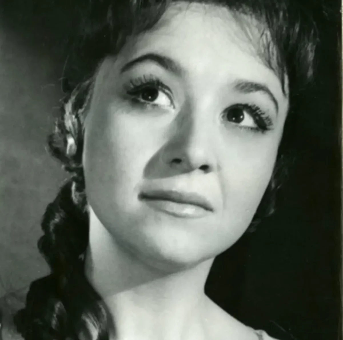 Karolina Slunéčková jako Nataša z Vojny a mír