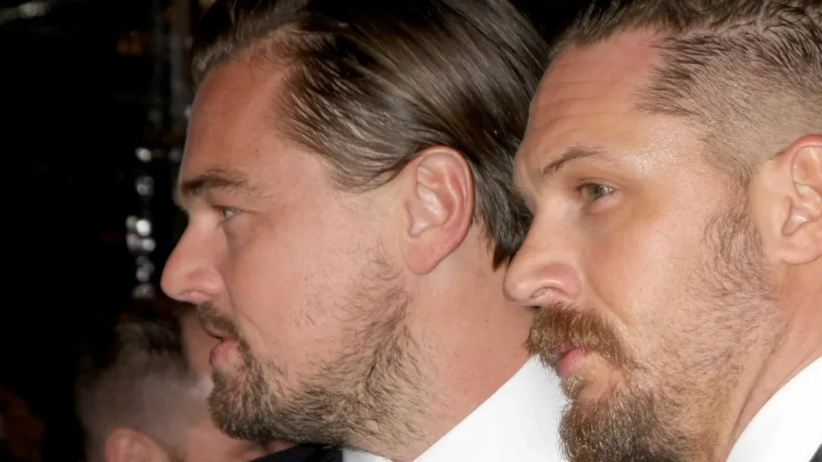 Leonardo DiCaprio na premiéře filmu vyfoceno zblízka